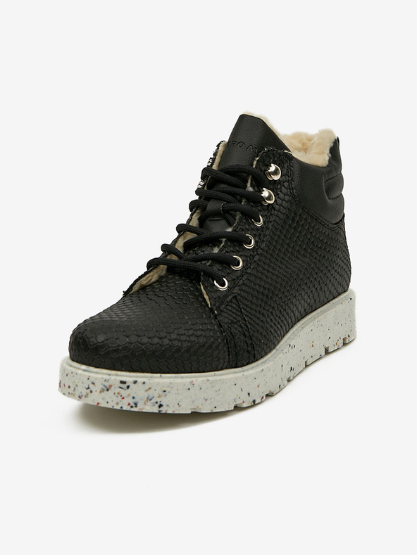 Vero Moda Čierne tenisky VERO MODA Tesa