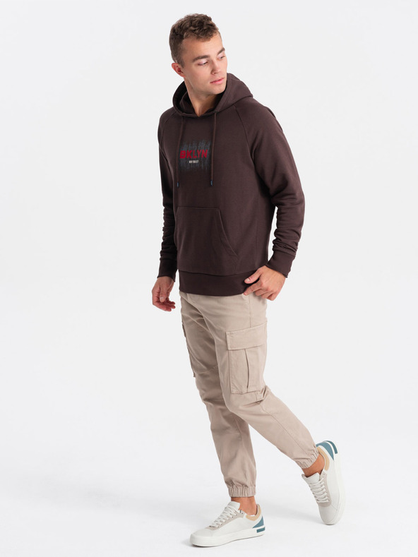 Ombre Clothing Tmavohnedá pánska mikina s potlačou Ombre Oblečenie