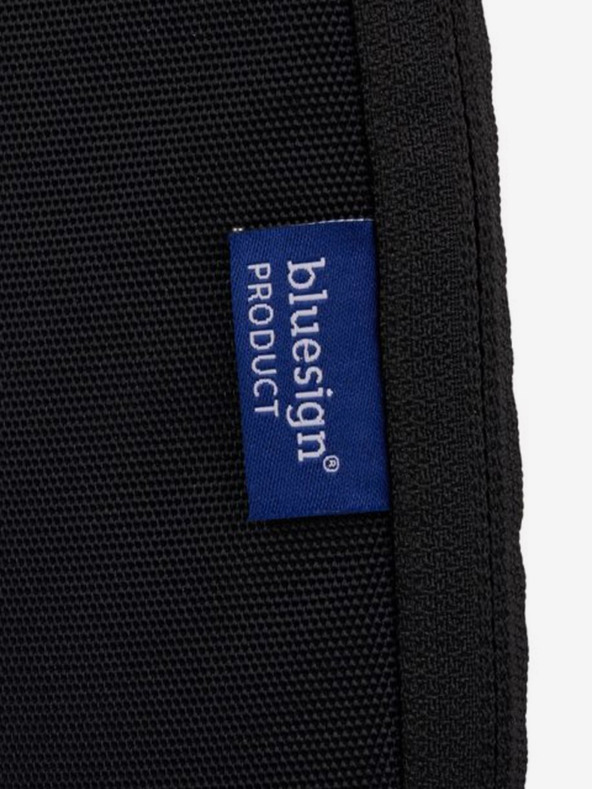 Thule Čierne puzdro na MacBook 14" Thule Subterra 2