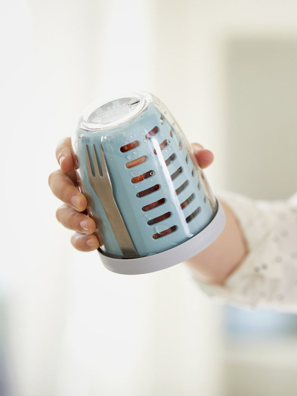 Mepal Svetlozelený box na desiatu Mepal Ellipse so sitkom (600 ml)