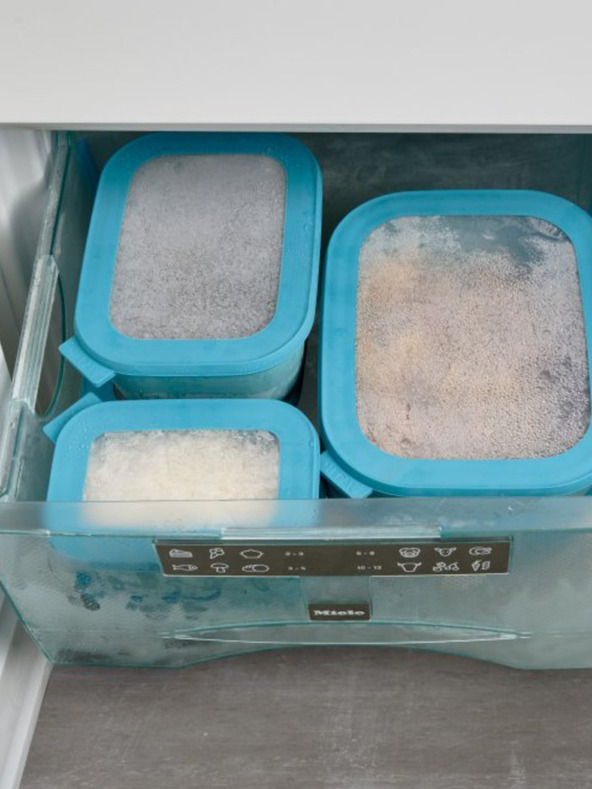 Mepal Sada troch misiek v sivej farbe Mepal Cirqula (500 +1000 +2000 ml)