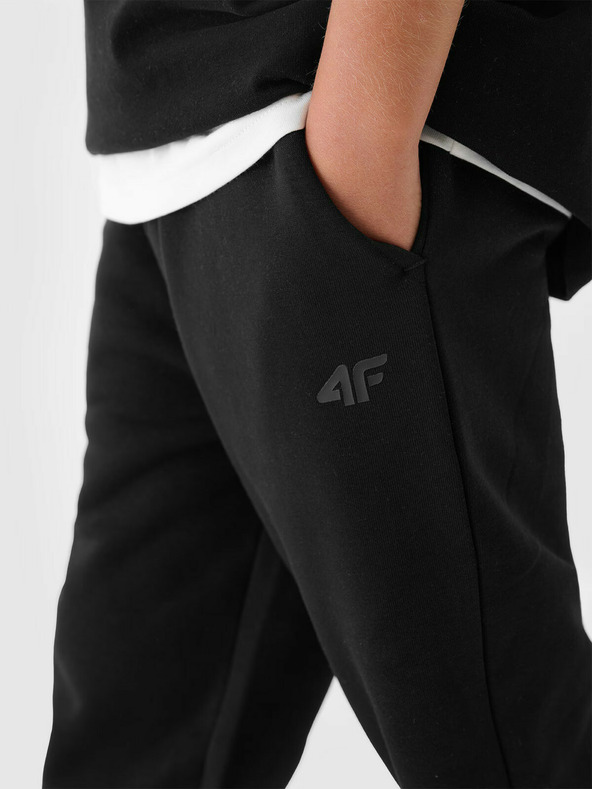 4F Chlapčenské tepláky 4F