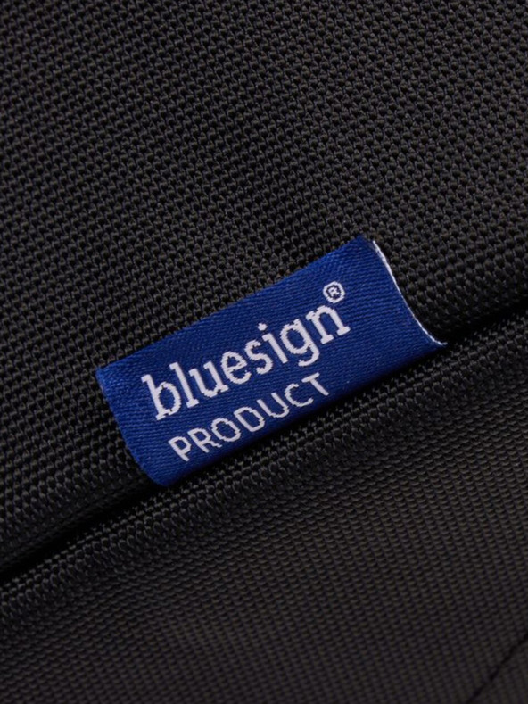 Thule Čierna toaletná taška Thule Subterra 2