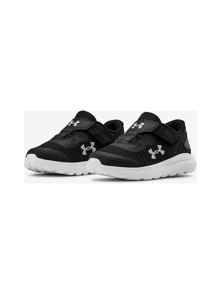 Under Armour Chlapčenské topánky Under Armour Inf Surge 2 Ac