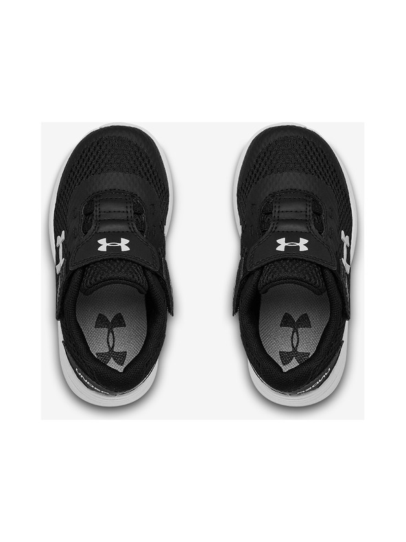 Under Armour Chlapčenské topánky Under Armour Inf Surge 2 Ac