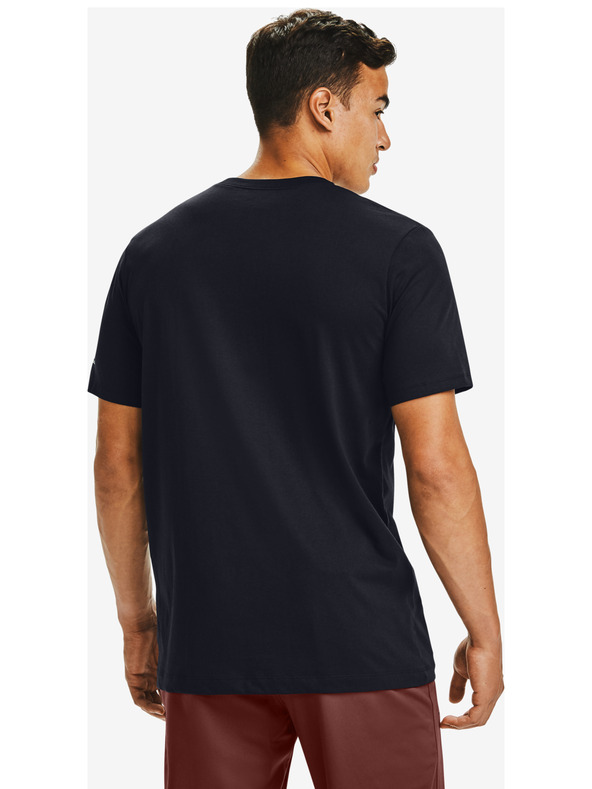 Under Armour Pocket Tričko