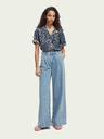 Scotch & Soda Tmavomodré dámske tričko Scotch & Soda s kvetmi