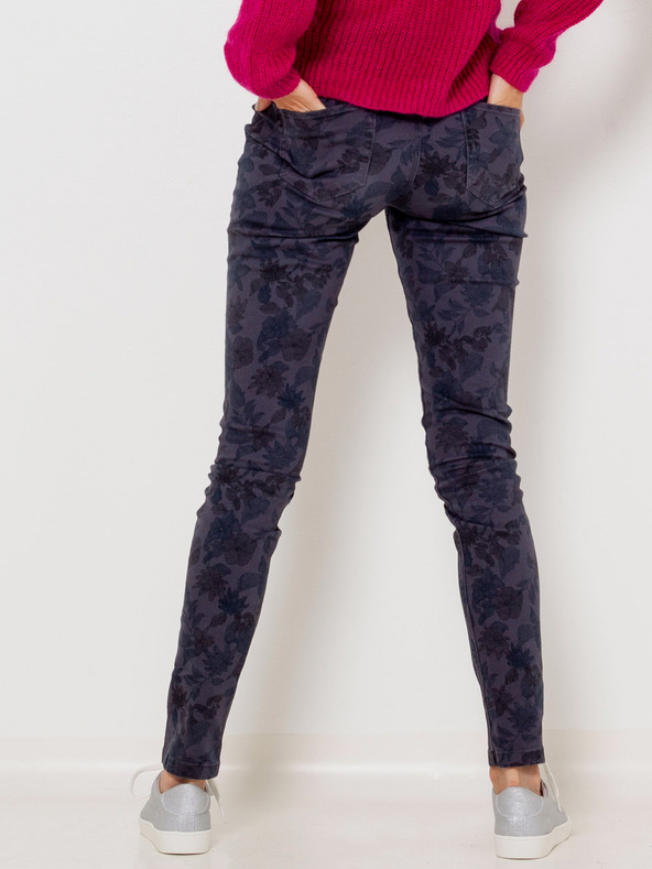 CAMAIEU Tmavomodré vzorované nohavice slim fit strihu CAMAIEU