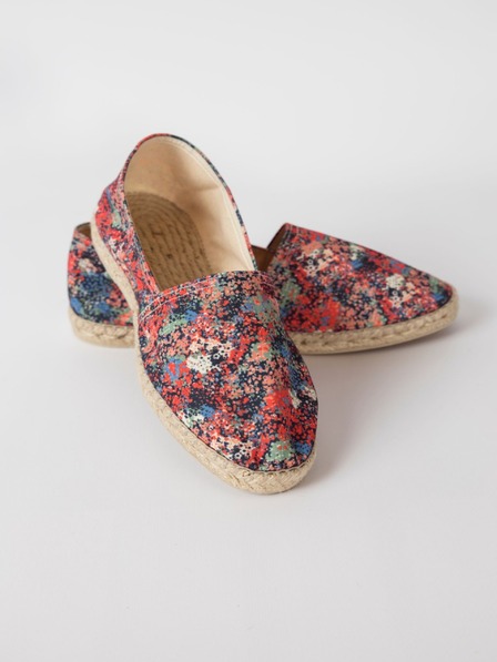 SKFK Modré a červené vzorované espadrilky SKFK Udan