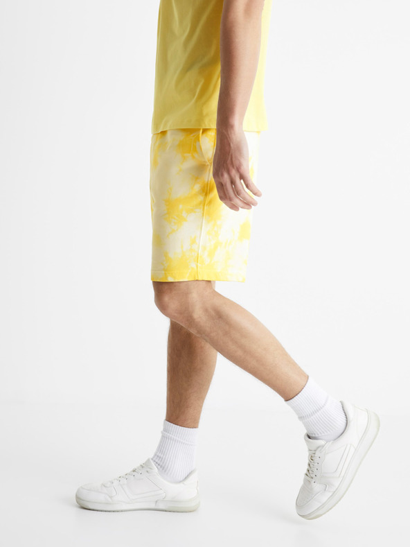 Celio Žlté batikované šortky Celio Botache