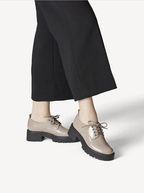 Tamaris Svetlohnedé lesklé topánky na podpätku Tamaris