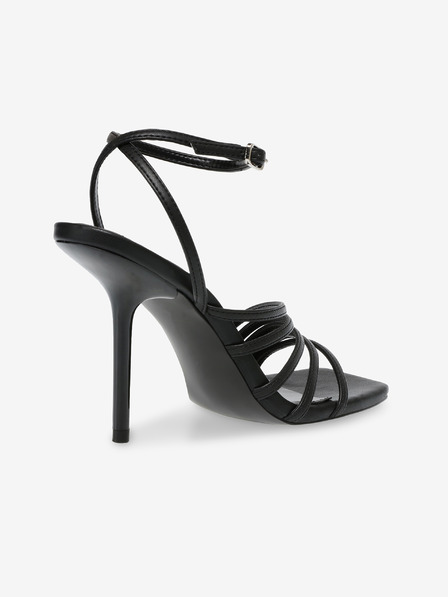 Steve Madden Steve Madden All In Black Sandále na podpätku
