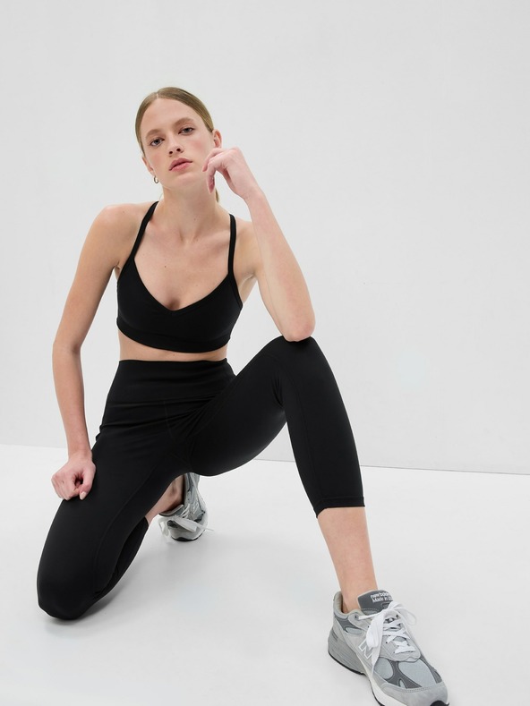 GAP Športová podprsenka GapFit Power Medium Impact GAP