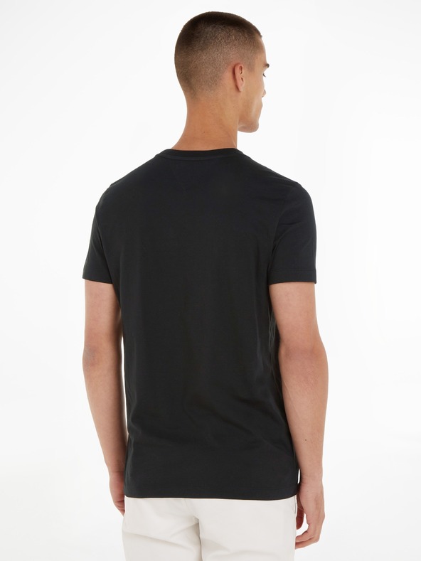 Tommy Hilfiger Brand Love Chest Tričko