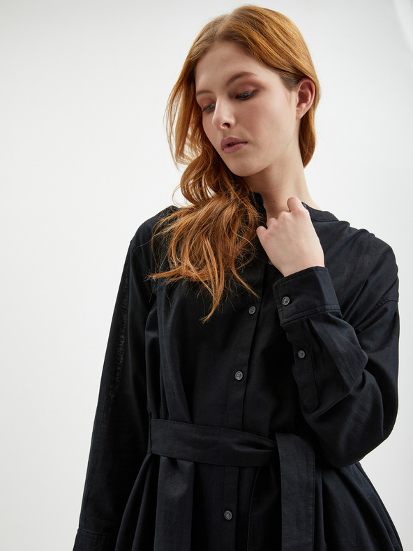 GAP Ľanové košeľové midi šaty GAP