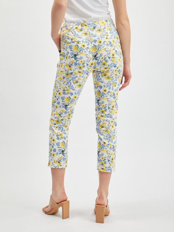Orsay Žlto-biele dámske skrátené nohavice s kvetinovým vzorom ORSAY