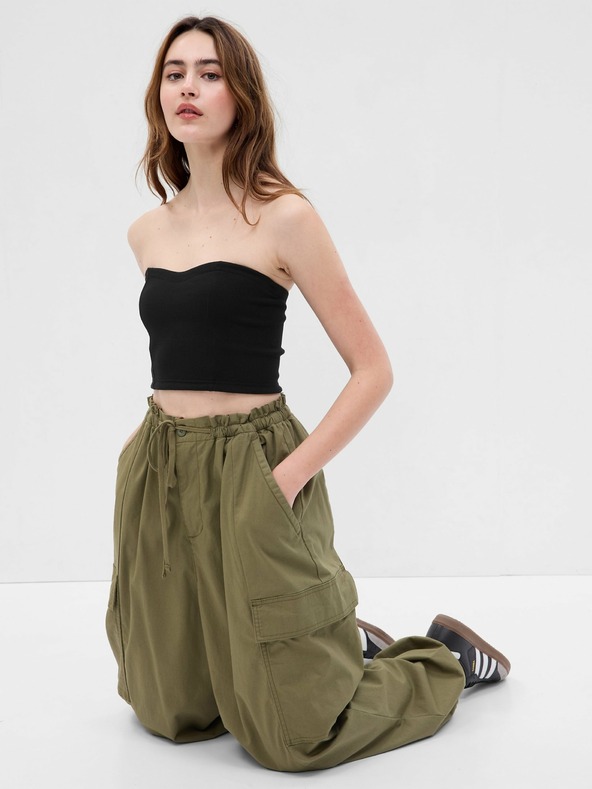 GAP Top bez ramienok crop GAP