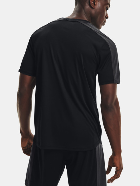 Under Armour Pánske tričko Under Armour Challenger Training Top