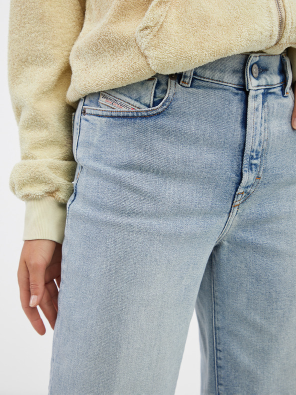 Diesel Diesel svetlomodré dámske džínsy rozšíreného strihu
