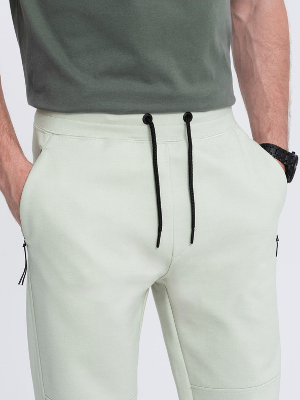 Ombre Clothing Svetlozelená pánska základná tepláková súprava Ombre Clothing