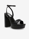 Steve Madden Čierne dámske sandále Steve Madden