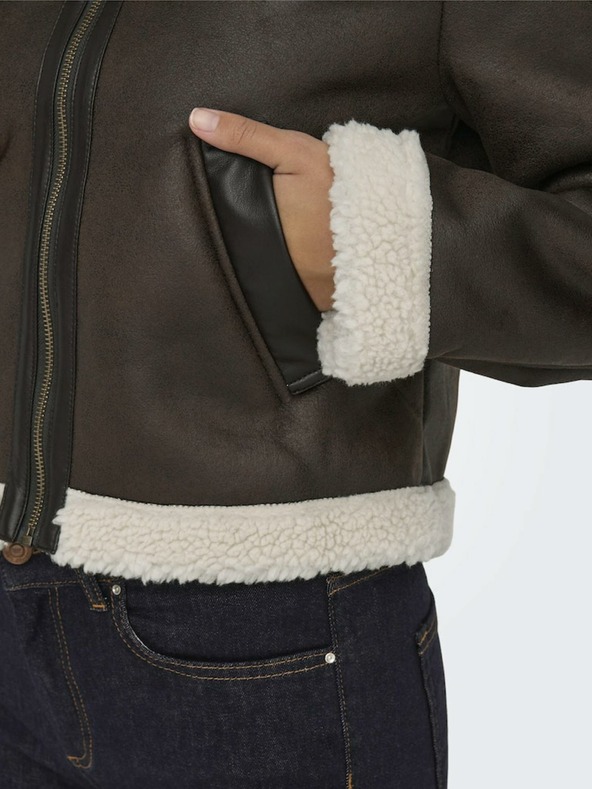 ONLY Tmavohnedá dámska bunda z umelej kožušiny ONLY Betty