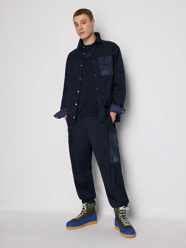 Armani Exchange Tmavomodré pánske tričko Armani Exchange