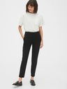 GAP Nohavice Straight Khakis GAP