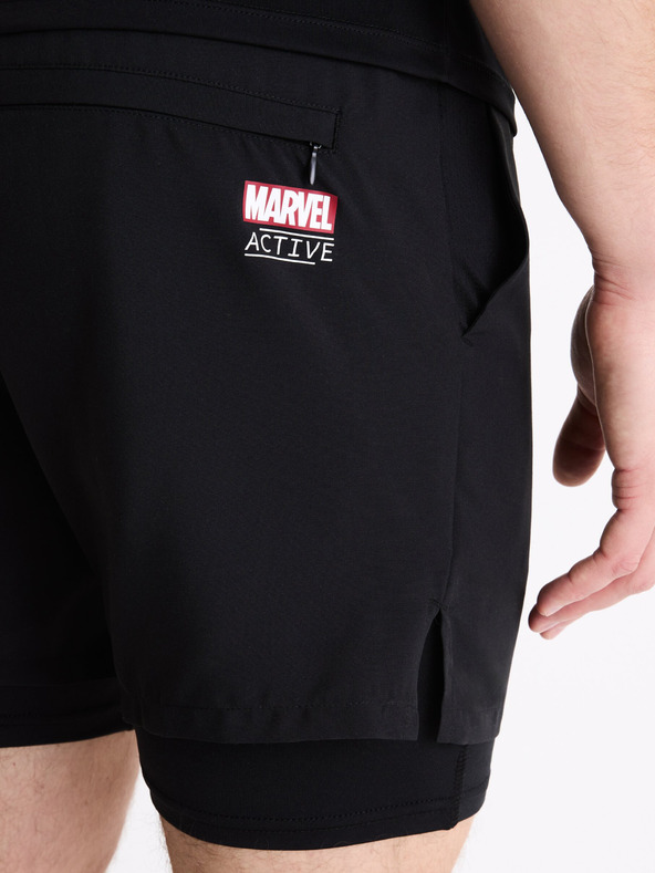 Celio Čierne športové šortky Celio Marvel Hulk