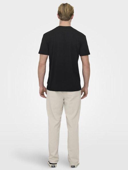 ONLY & SONS Čierne pánske tričko ONLY & SONS Kolton
