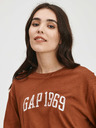 GAP Tričko crop s logom GAP 1969