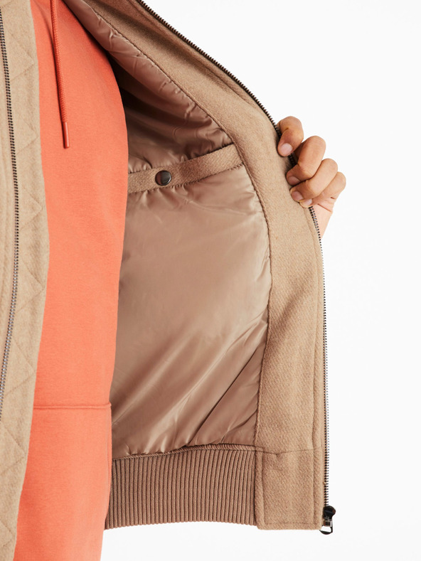 Celio Béžový pánsky bomber Celio Cubeauty