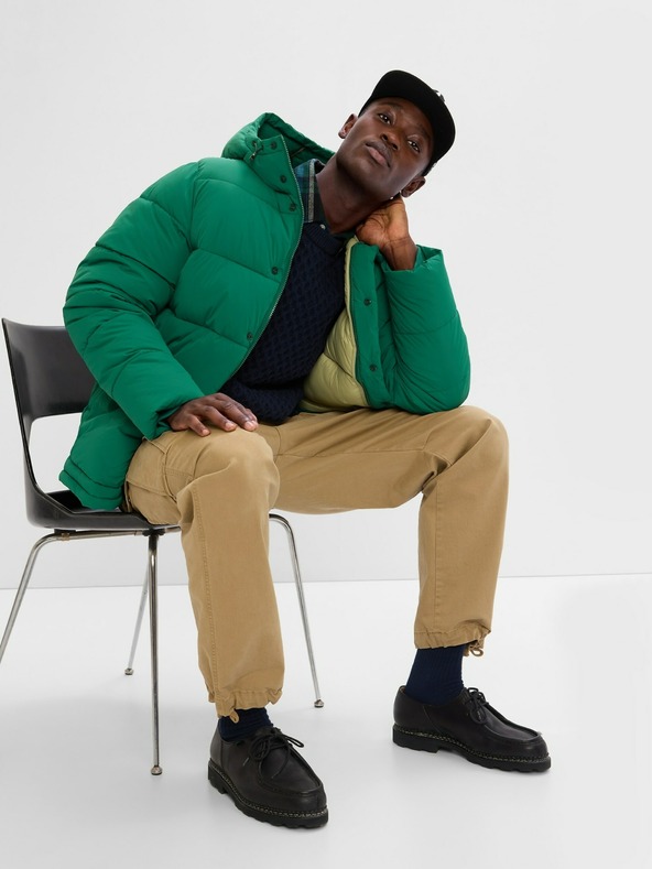 GAP Prešívaná bunda s kapucňou PrimaLoft® GAP