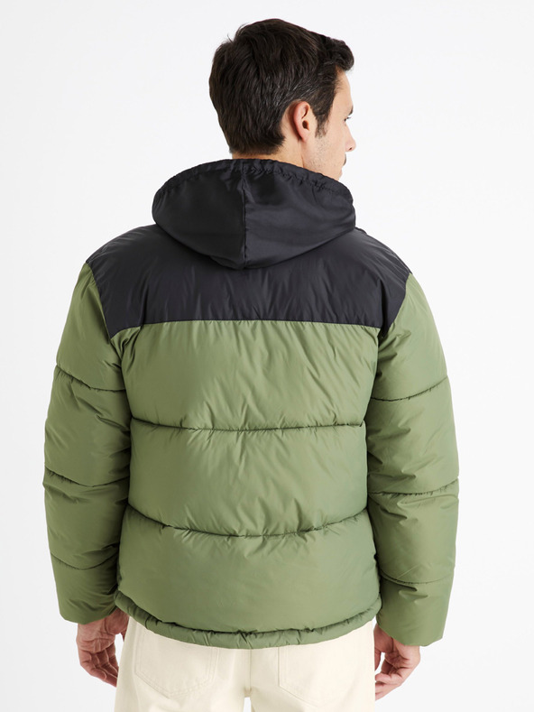 Celio Čierno-zelená pánska prešívaná zimná bunda Celio Cutrek