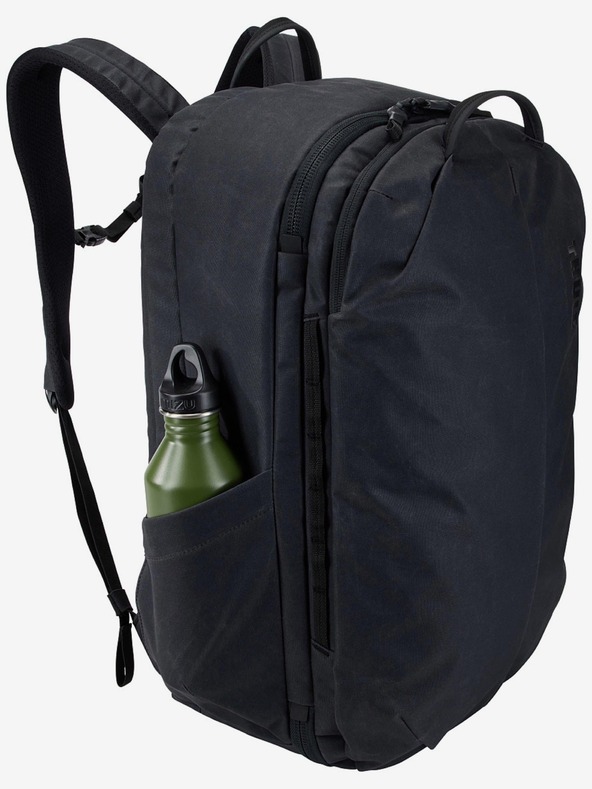 Thule Čierny cestovný batoh Thule Aion 40 l