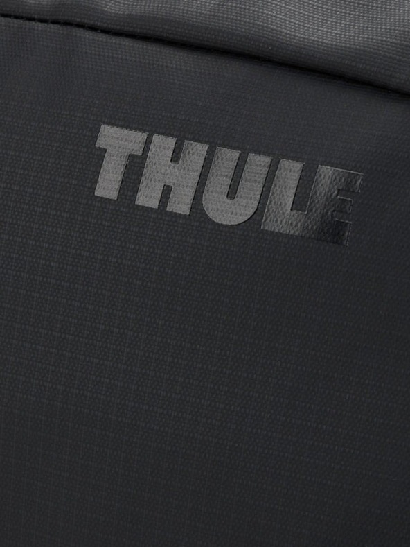Thule Čierna pánska taška cez rameno Thule Tact 5L