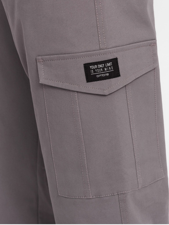 Ombre Clothing Šedé pánske cargo nohavice Ombre Oblečenie