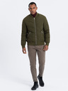 Ombre Clothing Khaki pánsky prešívaný bomber Ombre Oblečenie