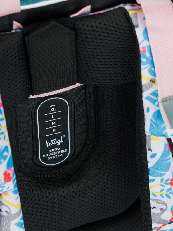 BAAGL  Modrá školská aktovka zipsový leňochod Baagl