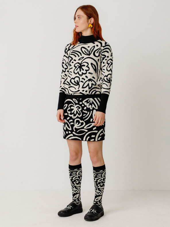 SKFK SKFK Suéter Dunixe Dámsky čierno-smetanový kvetovaný sveter