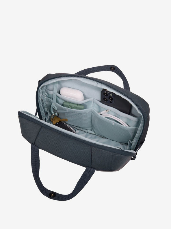 Thule Tmavo sivý batoh Thule Subterra 2 5 l cez rameno
