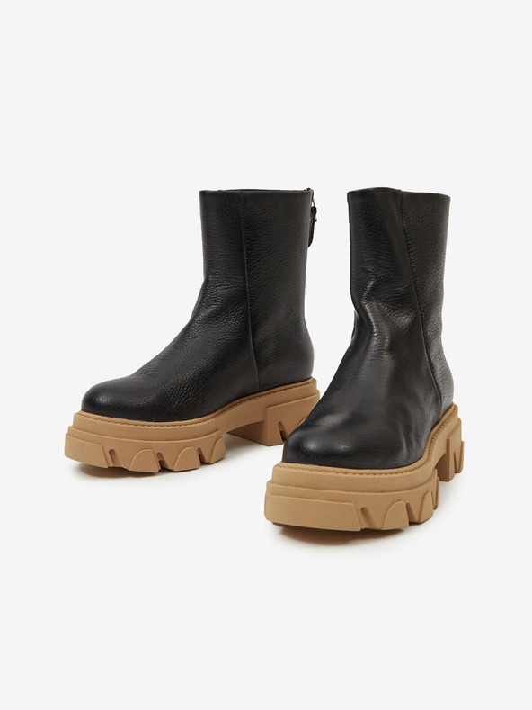 Steve Madden Čierne kožené členkové topánky Steve Madden Maryann