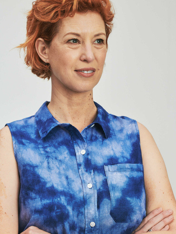 GAP Ľanové batikované maxi šaty GAP