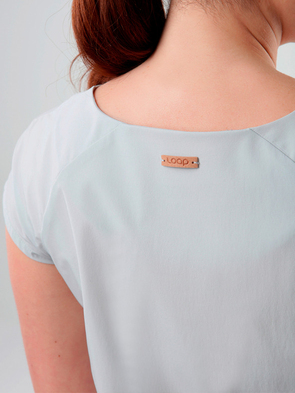 Loap Svetlosivé šaty s vreckami LOAP