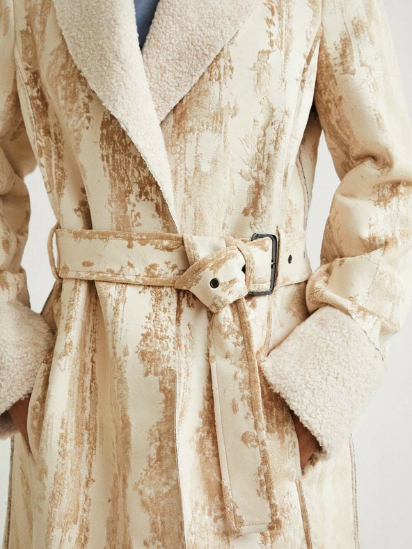 Desigual Béžový dámsky kabát Desigual Marvelous so vzorom