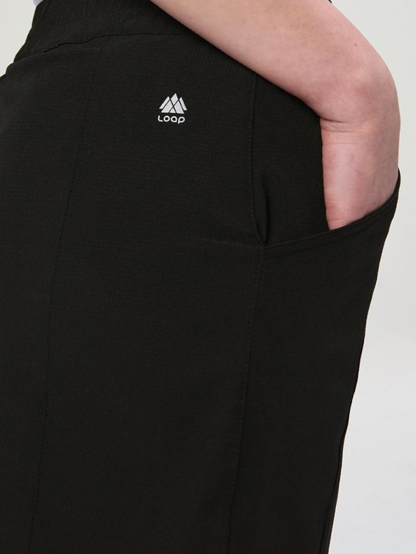 Loap Čierna dámska športová sukňa LOAP UZUKA