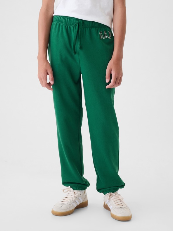 GAP Detské tepláky logo GAP