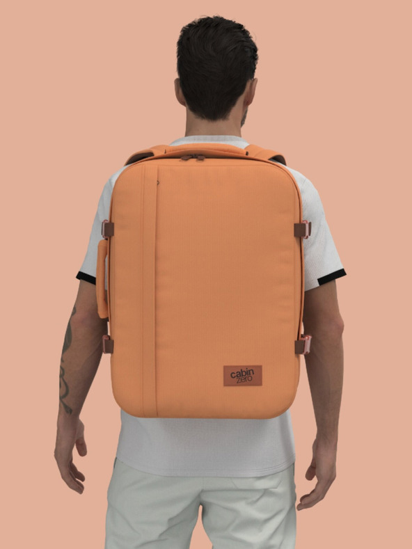 CabinZero Hnedý dámsky batoh CabinZero Classic 44L Gobi sands