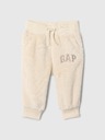 GAP Baby nohavice z umelej kožušiny GAP
