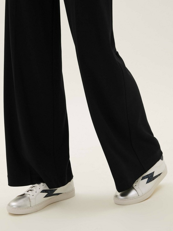 Marks & Spencer Nohavice